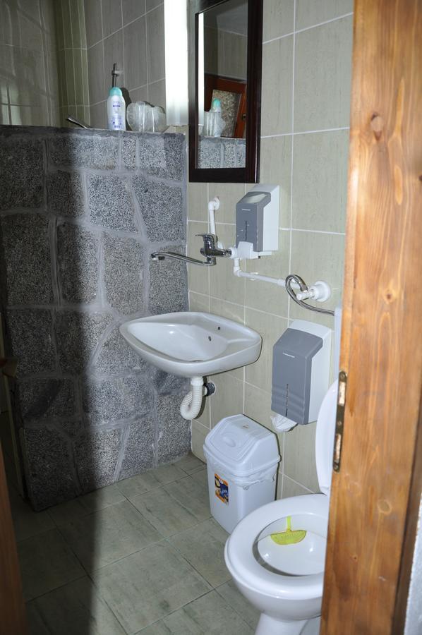 Inn Cakmara Raška Екстериор снимка